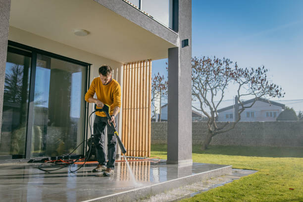 Best Factory Floor Cleaning  in Plainedge, NY
